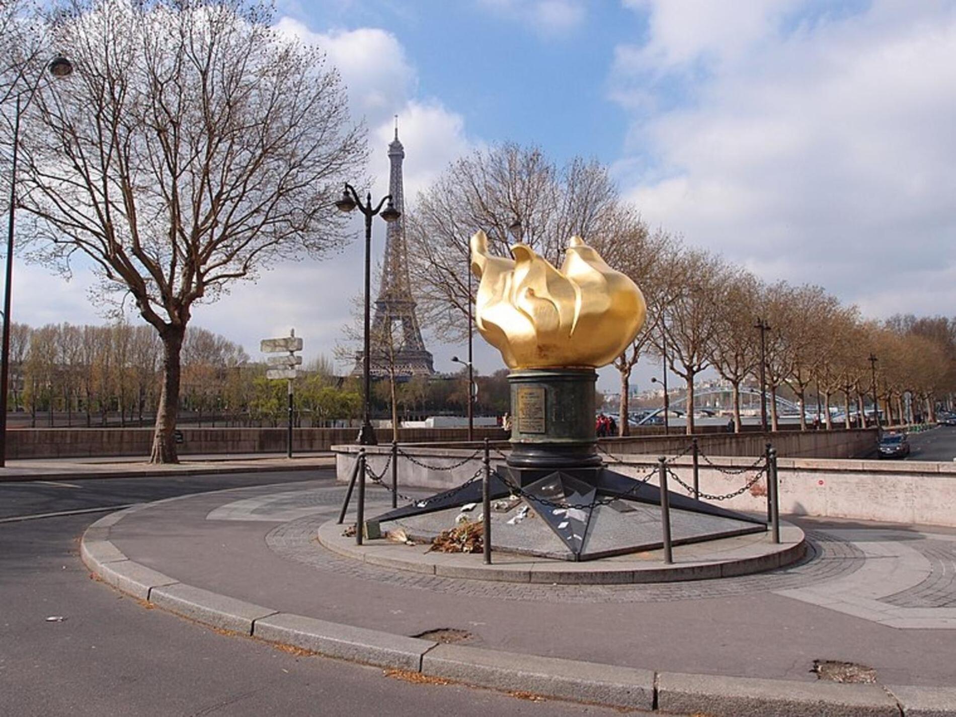 Elegant Home Near Trocadero Paris Exterior photo